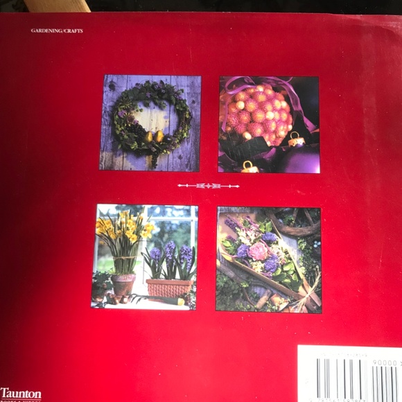 A beautiful book all about Dried Flowers. “Dried Flowers for All Seasons” - Picture 6 of 7